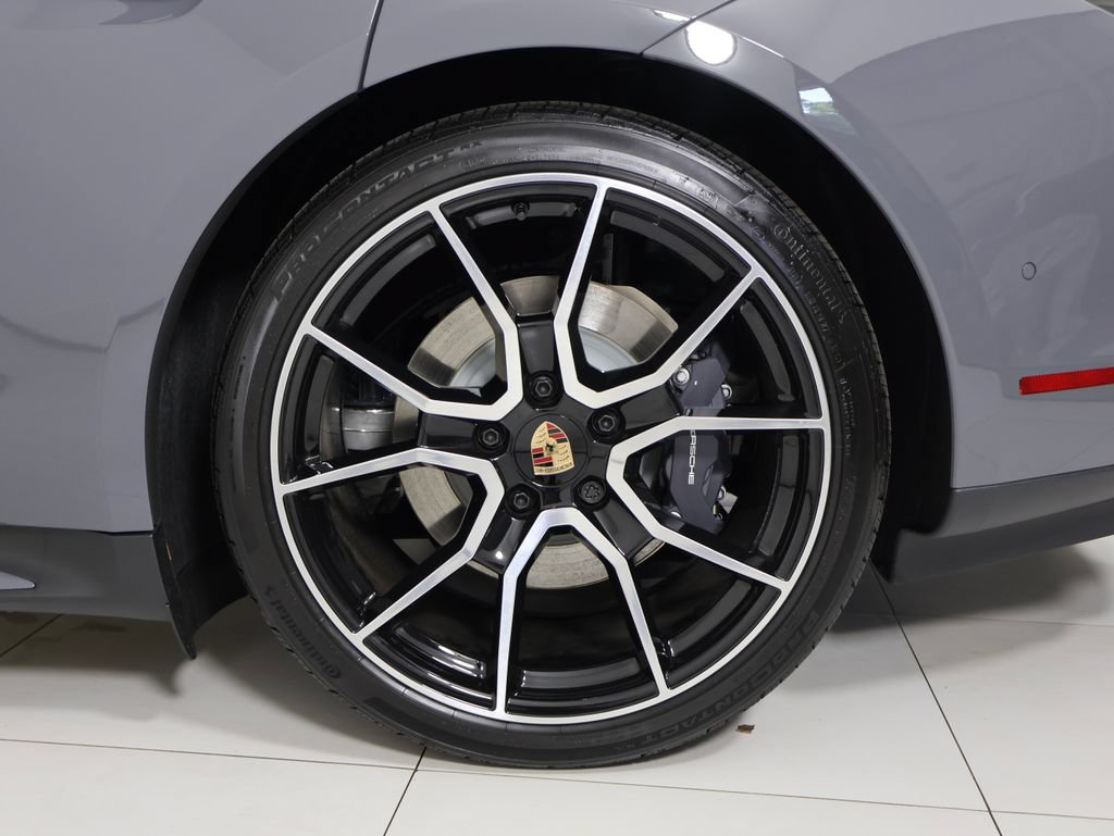 New 2026 Porsche Taycan RWD image 28