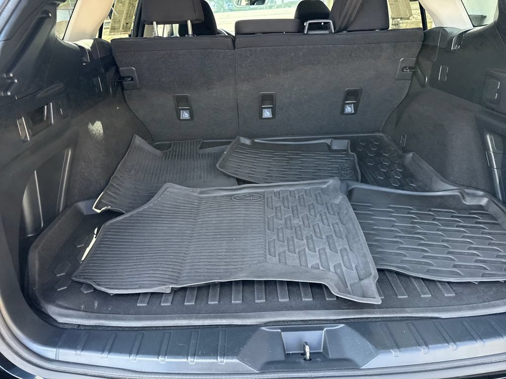 Used 2020 Subaru Outback Premium AWD/4WD image 23