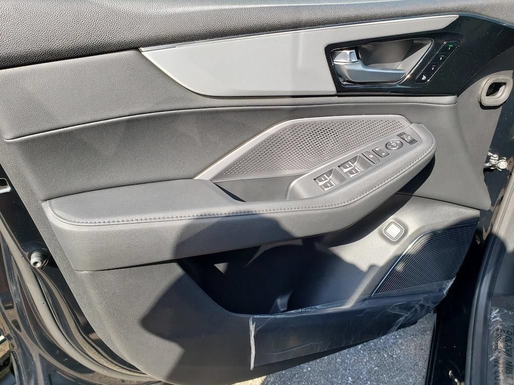 New 2026 Acura MDX SH-AWD image 10
