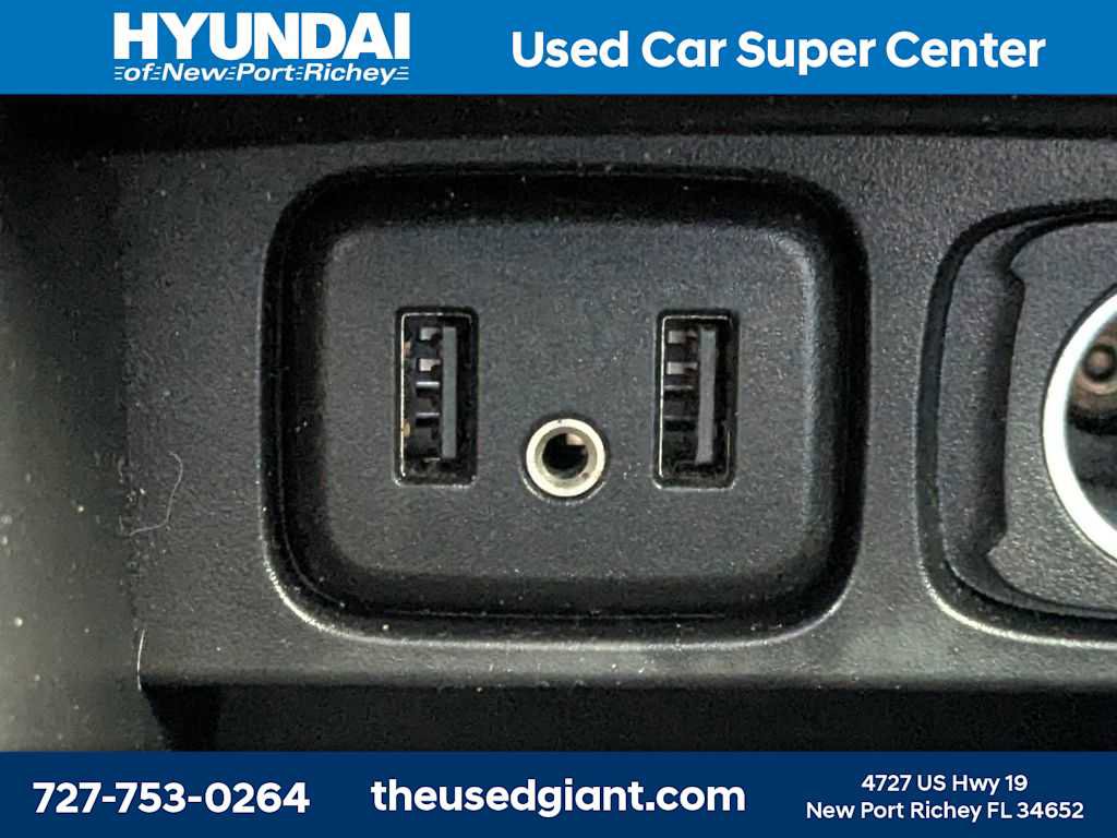 Used 2017 Buick Encore Sport Touring FWD image 23