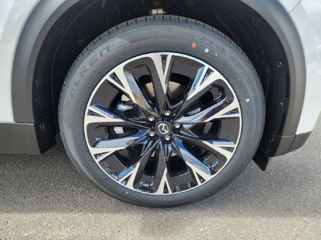 New 2026 MAZDA CX-90 Plug-In Hybrid w/ Premium Plus AWD/4WD image 19