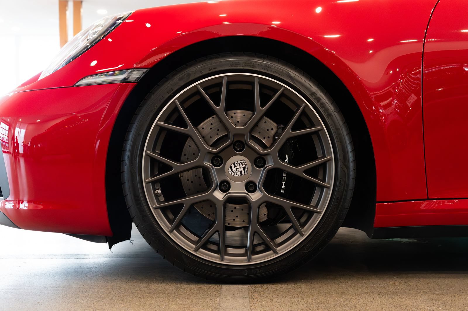 Used 2020 Porsche 911 Carrera S RWD image 7