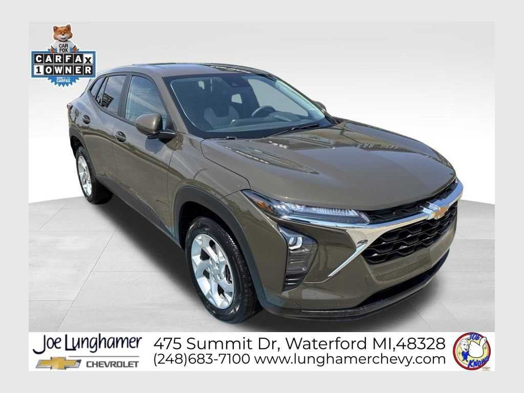 Certified 2024 Chevrolet Trax LS w/ LS Convenience Package FWD image 1