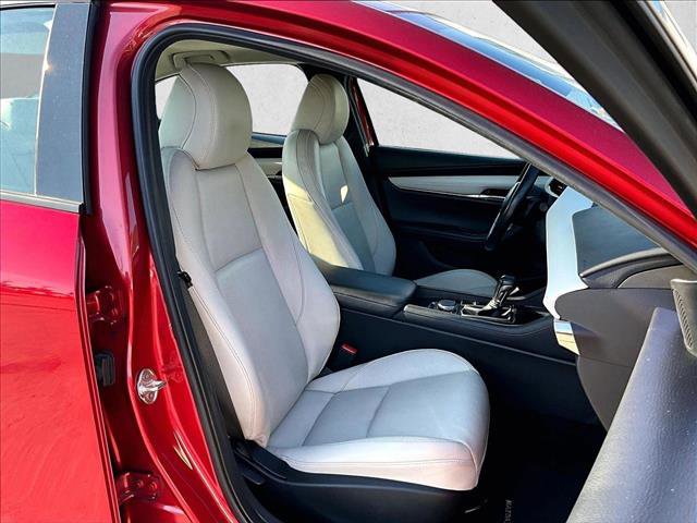 Used 2023 MAZDA MAZDA3 s image 9