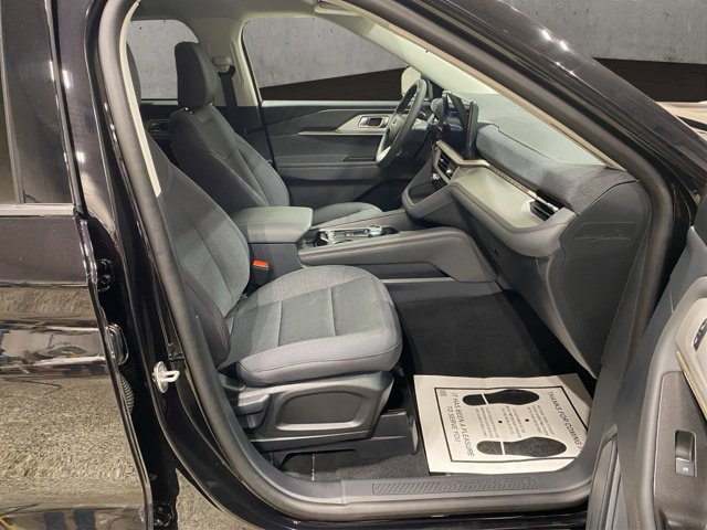 New 2026 Ford Explorer Active AWD/4WD image 19