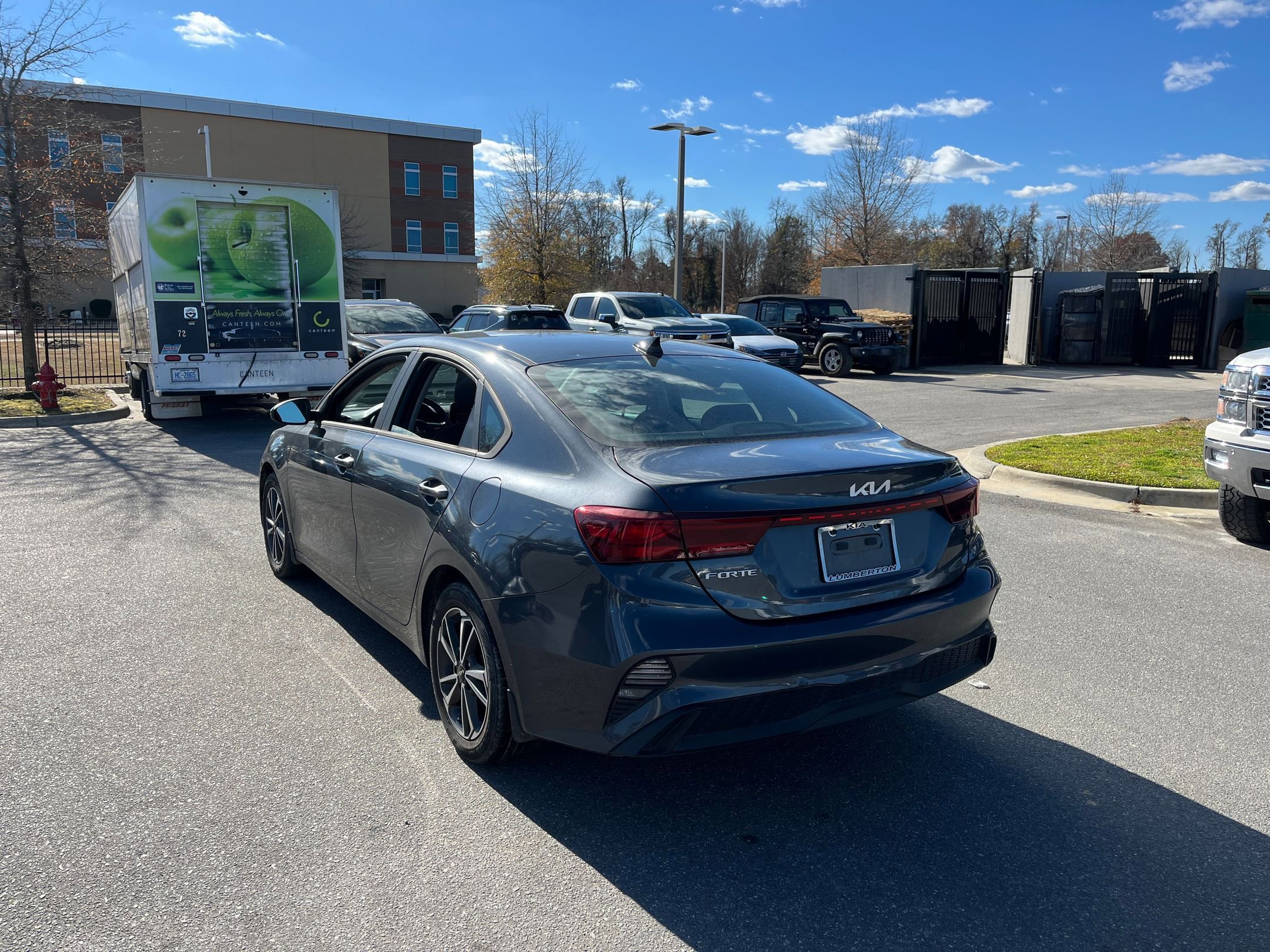 Used 2023 Kia Forte LXS image 7
