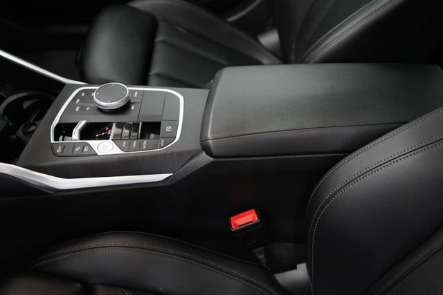 Used 2023 BMW 330e xDrive w/ Premium Package image 39