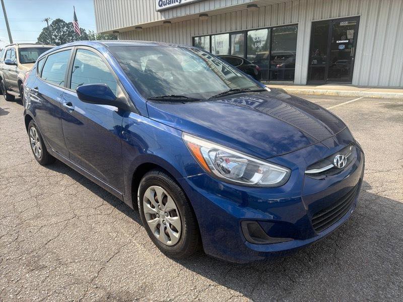 Used 2017 Hyundai Accent SE FWD image 4