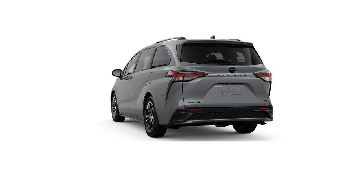 New 2026 Toyota Sienna XSE image 7