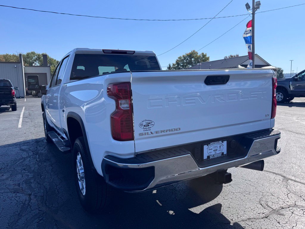 Used 2026 Chevrolet Silverado 2500 LT AWD/4WD image 4