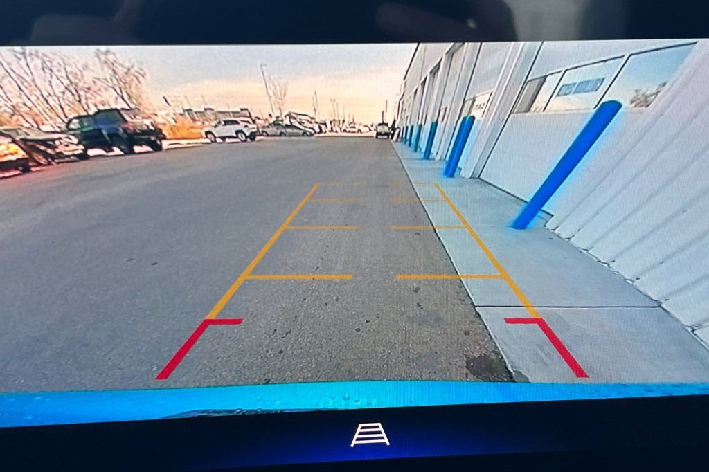 New 2026 Chevrolet Trax LT w/ Driver Confidence Package image 16