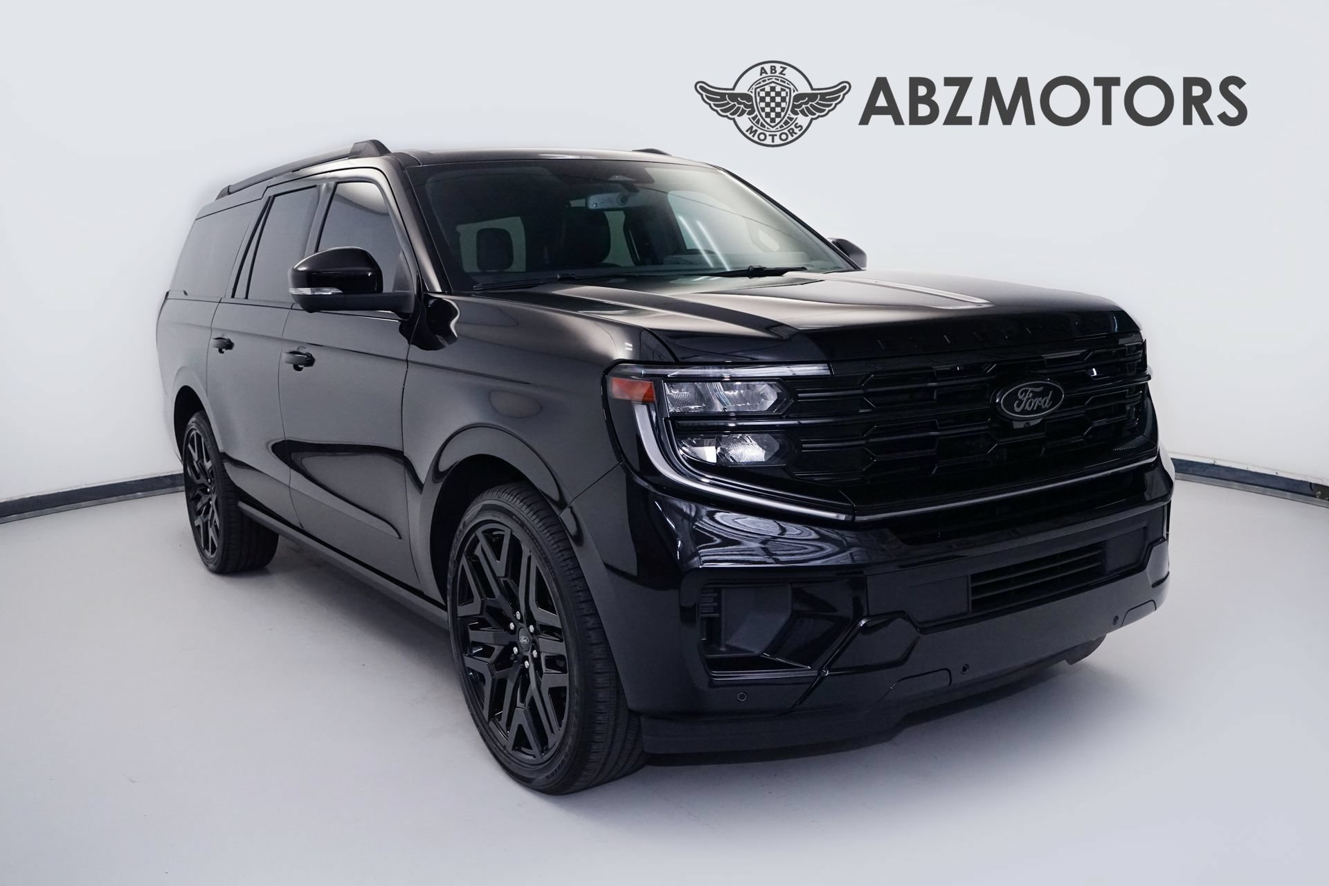 Used 2026 Ford Expedition Max Platinum w/ Stealth Performance Package