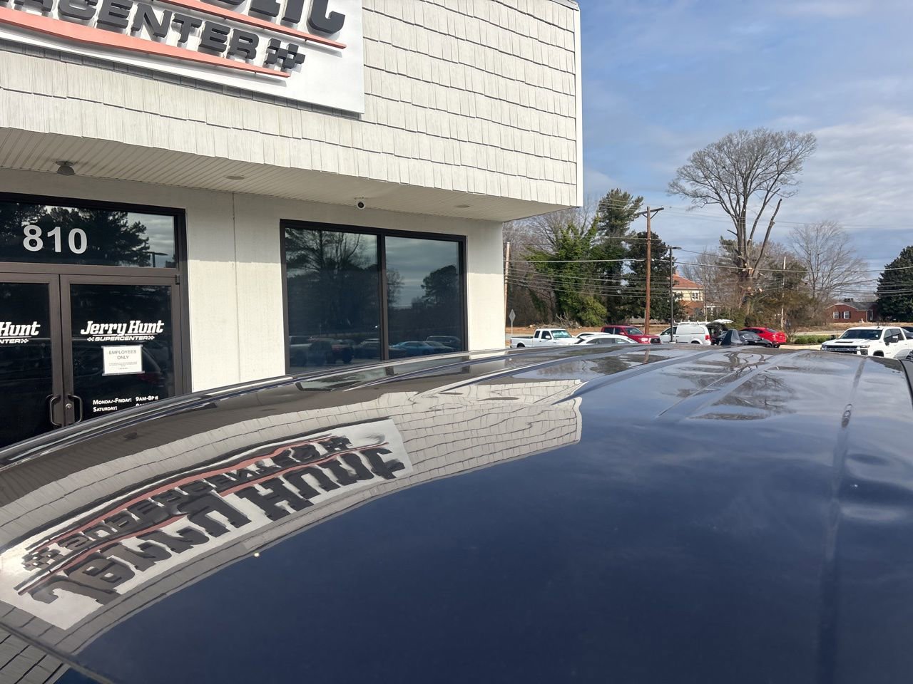 Used 2023 Chrysler Pacifica Touring-L image 11