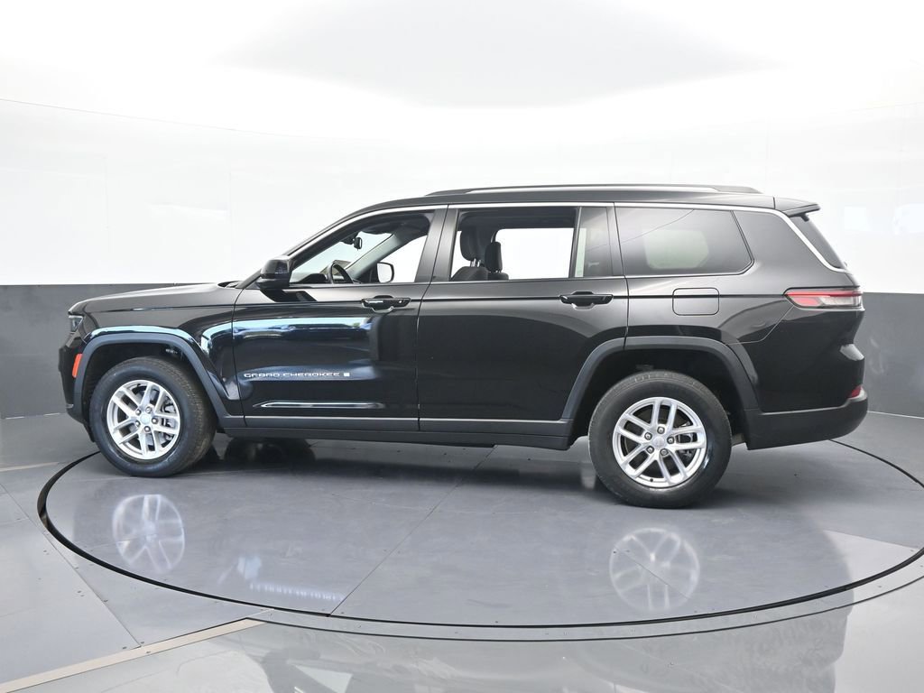 Used 2021 Jeep Grand Cherokee L Laredo w/ Luxury Tech Group I image 3