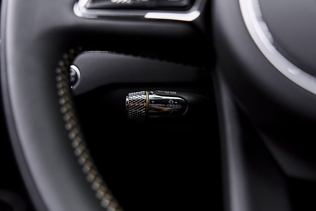 Used 2022 Bentley Flying Spur V8 AWD/4WD image 71