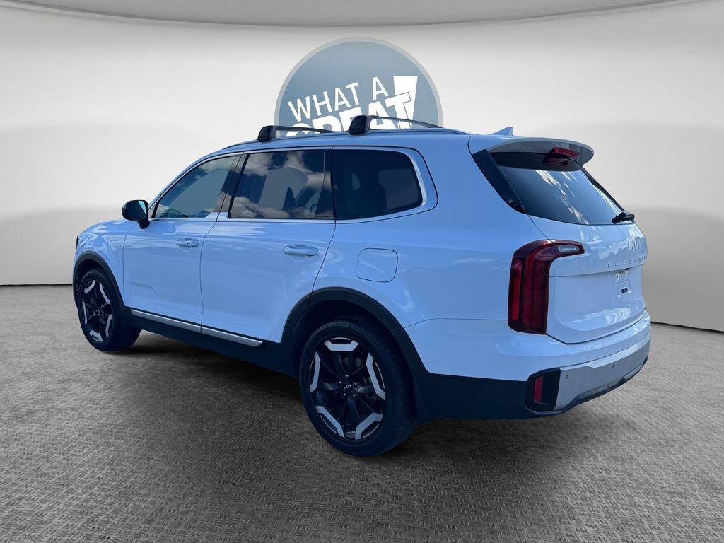 Certified 2024 Kia Telluride S w/ S Sunroof Package AWD/4WD image 6