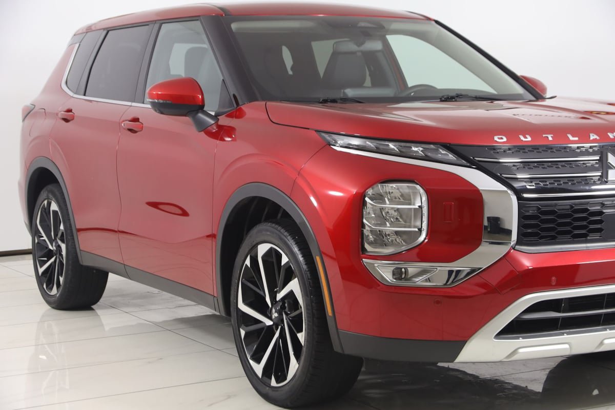 Used 2024 Mitsubishi Outlander Ralliart AWD/4WD image 38