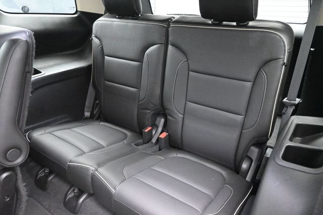 Used 2019 GMC Acadia Denali w/ Technology Package FWD image 18