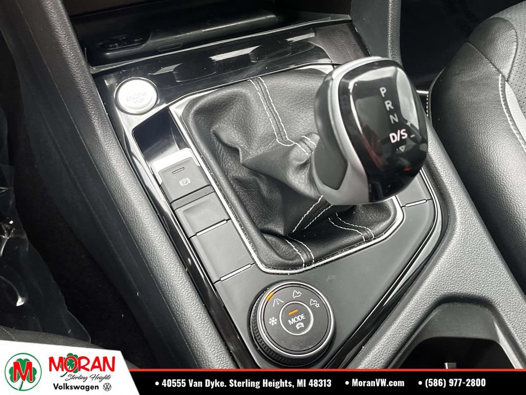 Certified 2023 Volkswagen Taos SEL AWD/4WD image 30