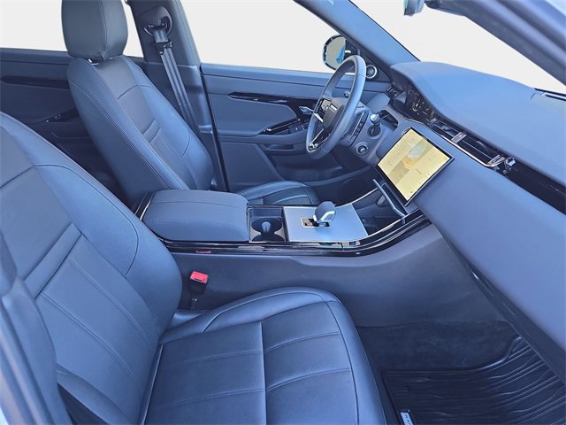Used 2025 Land Rover Range Rover Evoque S image 10