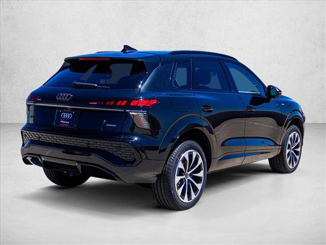 New 2026 Audi Q3 quattro 2.0T AWD/4WD image 5