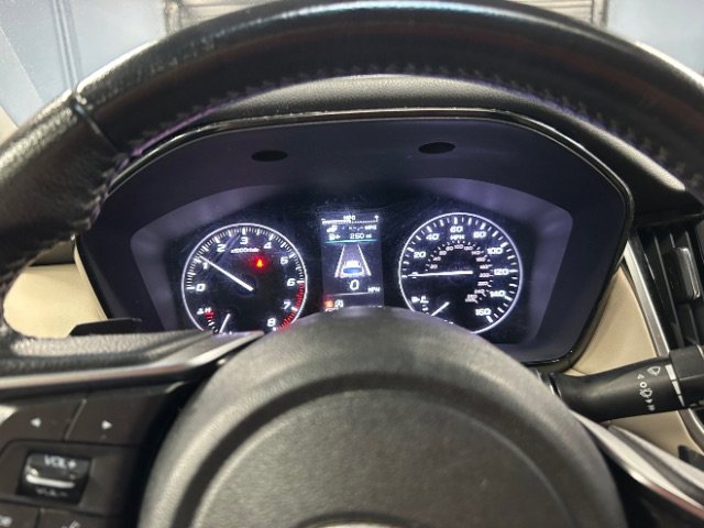 Used 2020 Subaru Outback Premium image 13