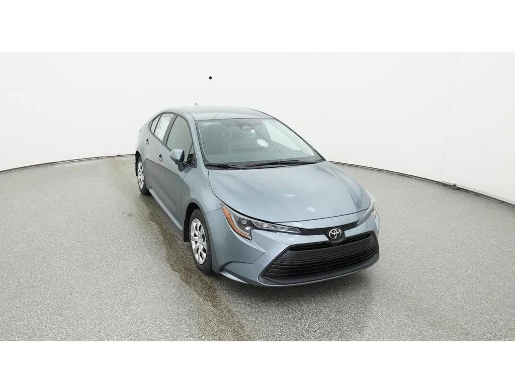 Used 2025 Toyota Corolla LE FWD image 17
