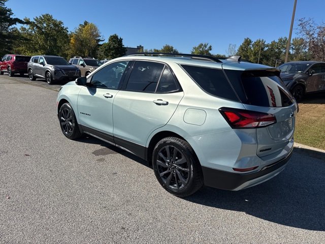 Used 2022 Chevrolet Equinox RS w/ RS Leather Package image 39