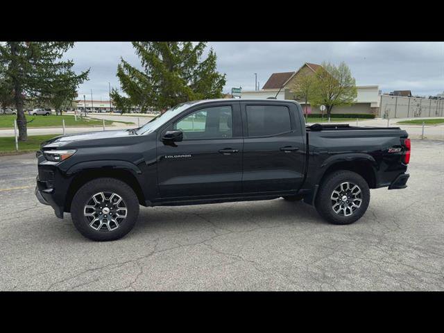 Used 2023 Chevrolet Colorado Z71 w/ Z71 Convenience Package 2 AWD/4WD image 33