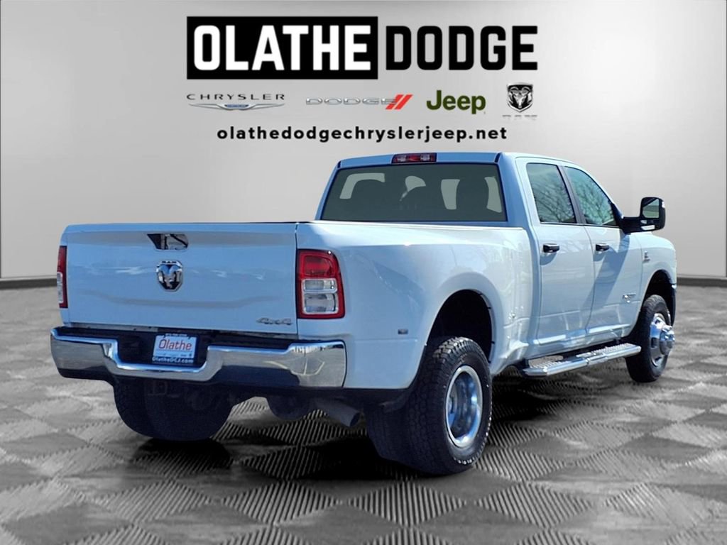 Certified 2024 RAM 3500 Big Horn AWD/4WD image 27