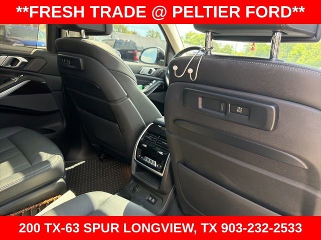 Used 2019 BMW X7 xDrive50i w/ Premium Package image 28