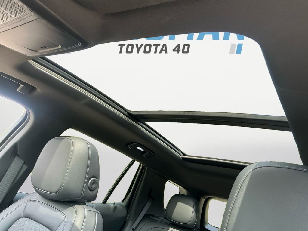 Used 2026 Chevrolet Equinox LT w/ Convenience Package II image 19