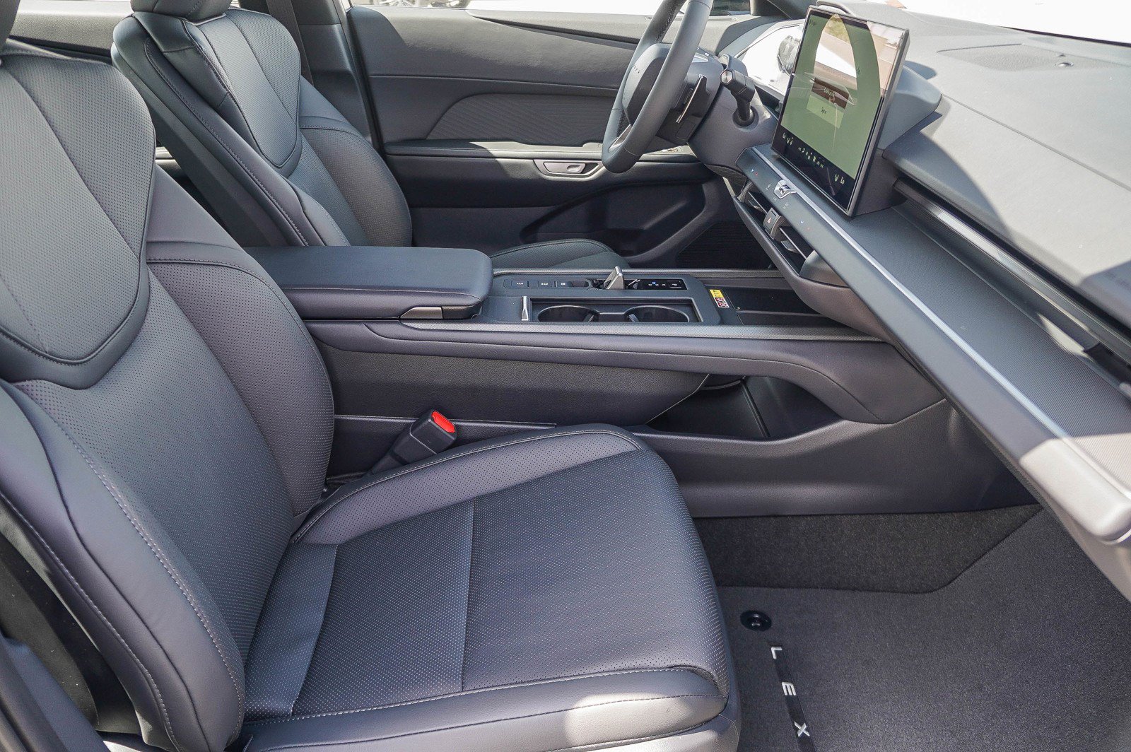 New 2026 Lexus ES 500e AWD/4WD image 20