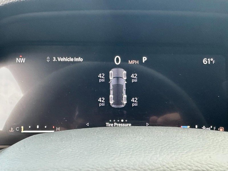 New 2025 Jeep Grand Cherokee Laredo image 13