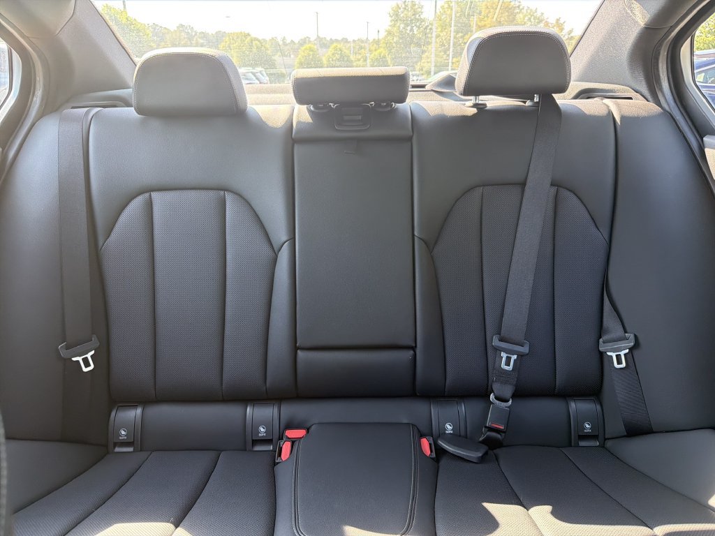 Used 2024 BMW 330i Sedan RWD image 29