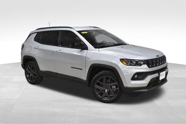 New 2026 Jeep Compass Latitude image 4