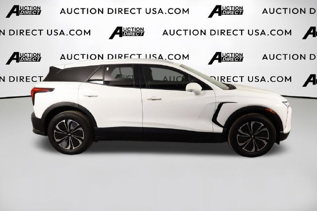 Used 2024 Chevrolet Blazer EV LT AWD/4WD image 54