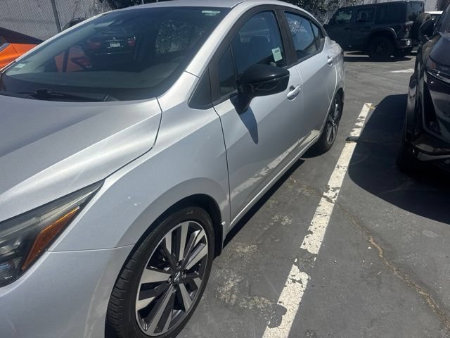 Certified 2020 Nissan Versa SR w/ Convenience Package FWD image 2