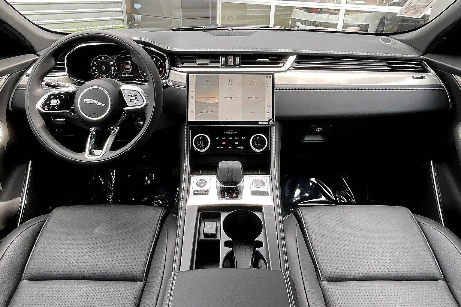 New 2026 Jaguar F-PACE R-Dynamic S image 5