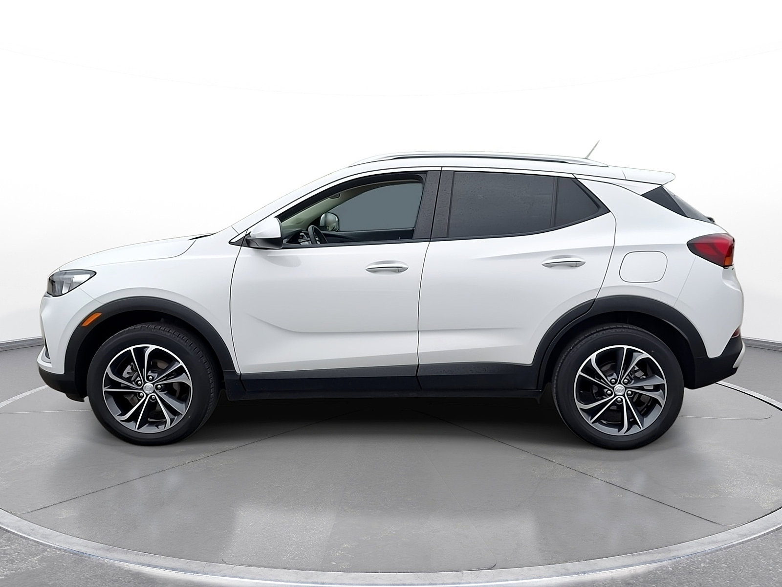 Used 2023 Buick Encore GX Select AWD/4WD image 5