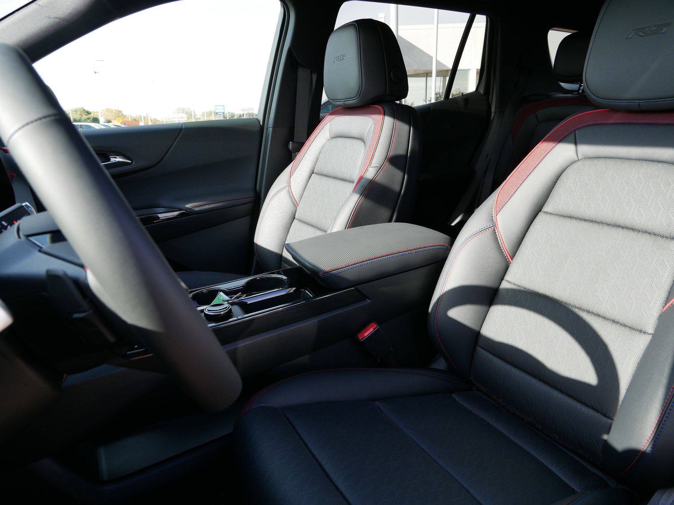 New 2026 Chevrolet Equinox RS w/ Convenience Package III image 4