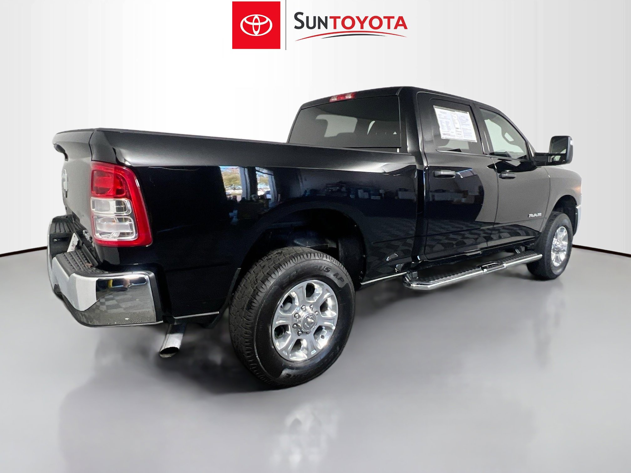 Used 2024 RAM 2500 Big Horn image 4