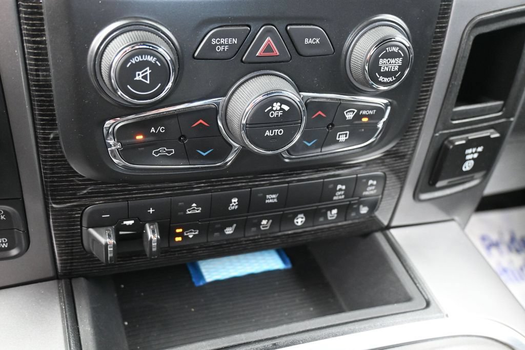 Used 2018 RAM 1500 Limited AWD/4WD image 30
