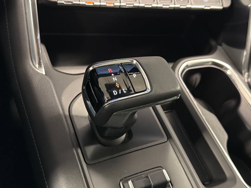 Used 2024 GMC Sierra 1500 Denali AWD/4WD image 43