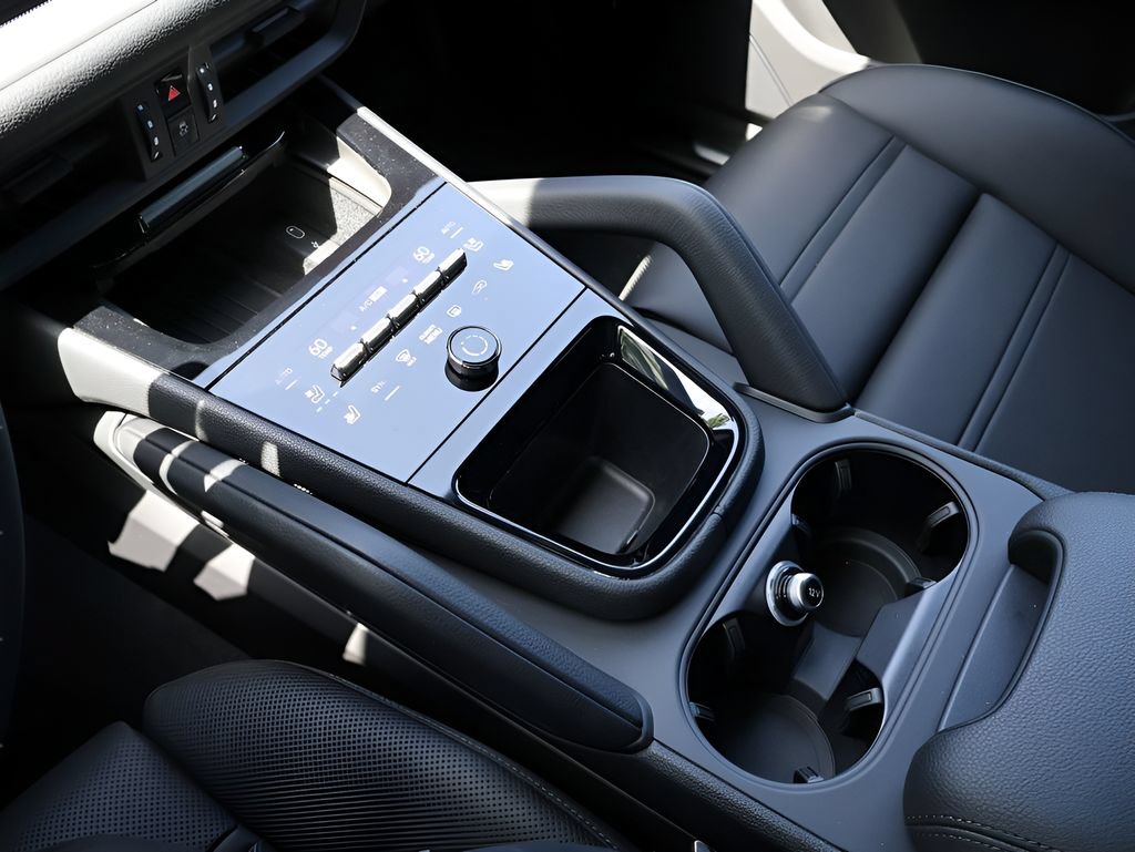New 2026 Porsche Cayenne E-Hybrid Coupe AWD/4WD image 26