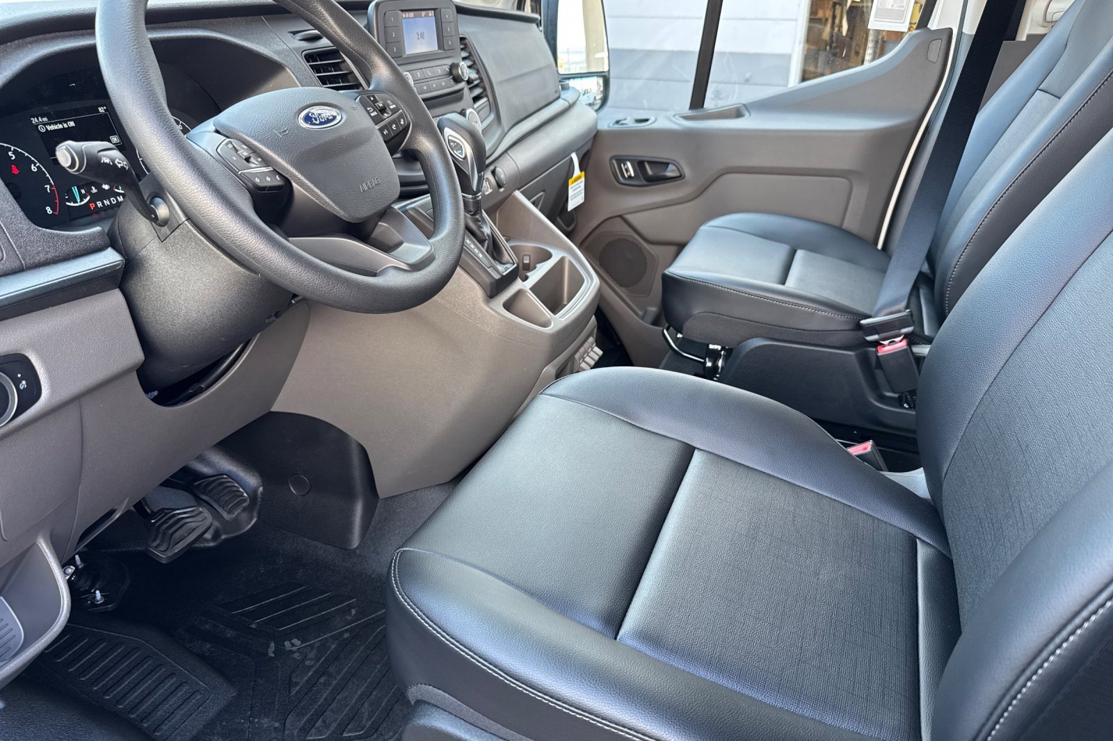 New 2025 Ford Transit 250 Low Roof w/ Upfitter Package image 9