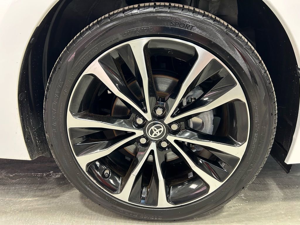 Used 2017 Toyota Corolla SE w/ Carpet Mat Package (TMS) image 21