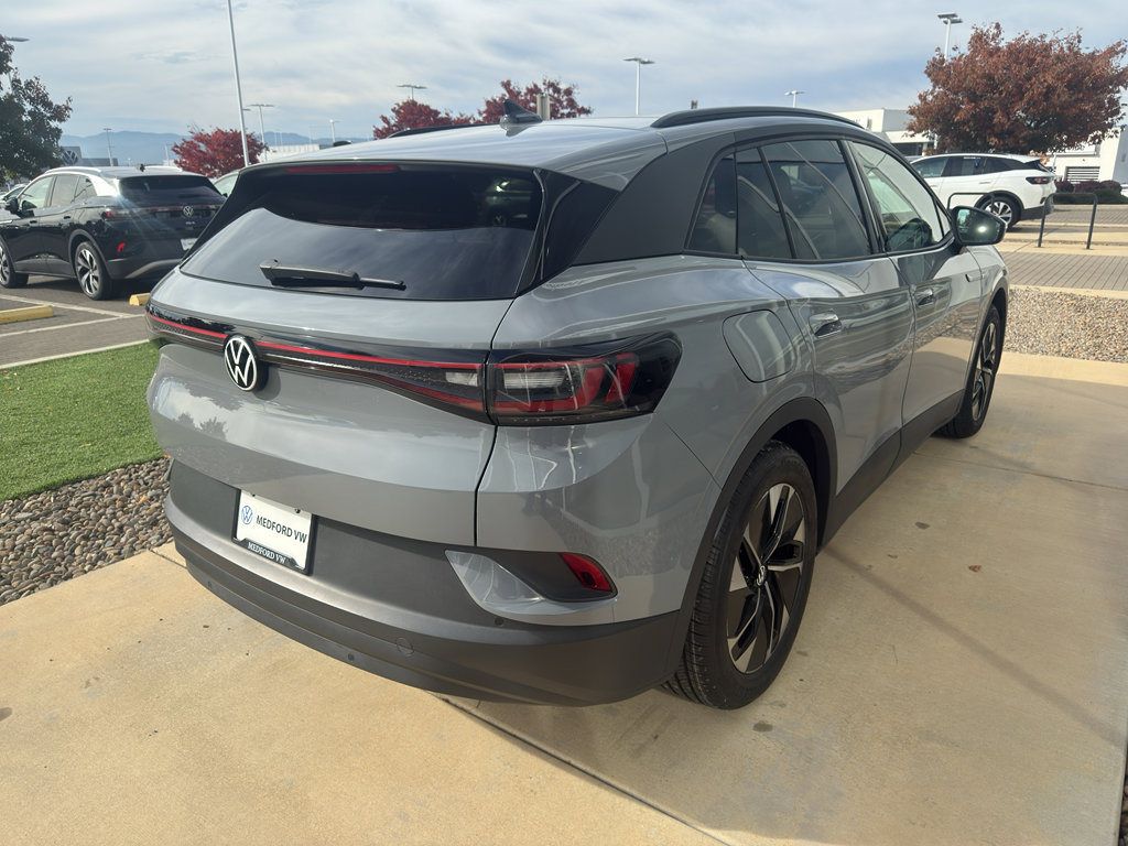 Used 2022 Volkswagen ID.4 Pro S image 4