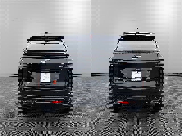 New 2026 Cadillac Lyriq V image 4