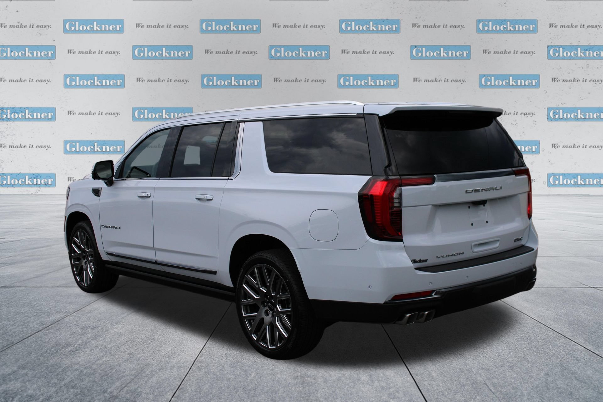 New 2026 GMC Yukon XL Denali Ultimate w/ LPO, Floor Liner Package AWD/4WD image 8